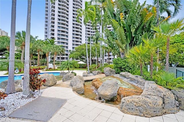 3300 NE 192nd St 809, Aventura, FL 33180