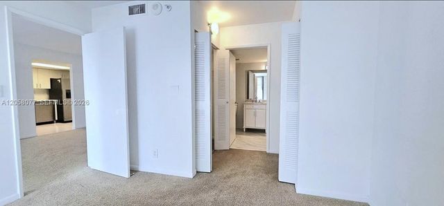 3300 NE 192nd St 809, Aventura, FL 33180
