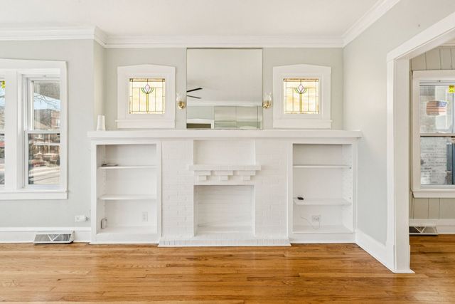 7640 S Bishop Street, Chicago, IL 60620