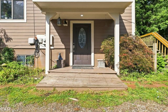 535 Goldengate Street, Lake Orion, MI 48362