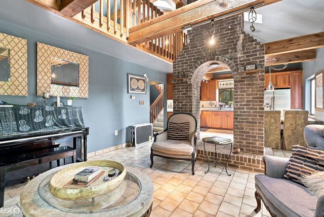 535 Goldengate Street, Lake Orion, MI 48362