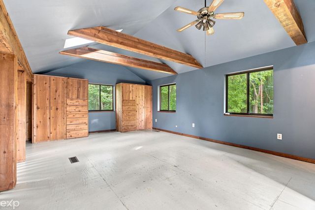 535 Goldengate Street, Lake Orion, MI 48362
