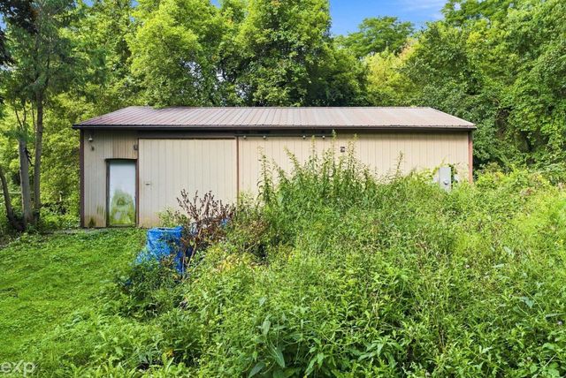535 Goldengate Street, Lake Orion, MI 48362