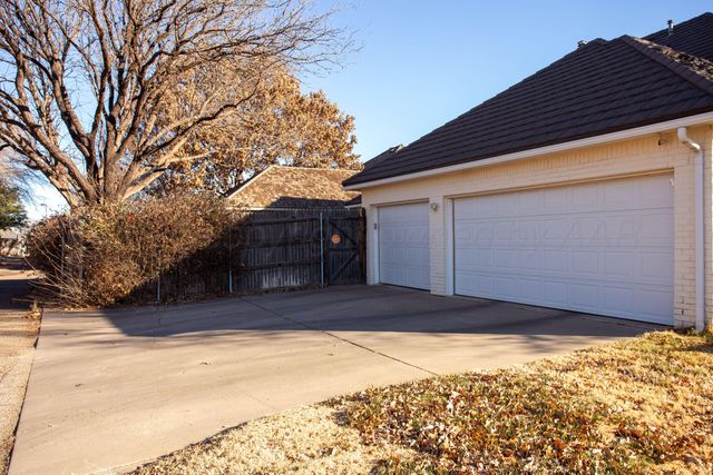 3406 MCCALL Place, Amarillo, TX 79121