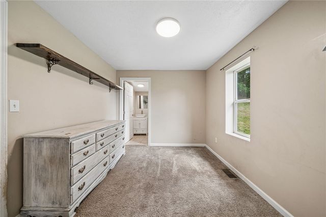 518 State Route 908 Ext, Tarentum, PA 15084