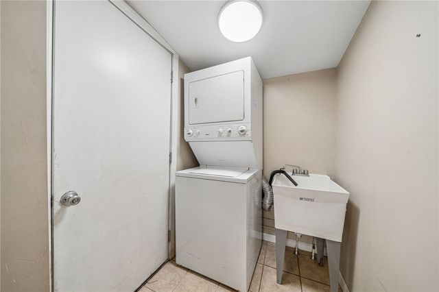 518 State Route 908 Ext, Tarentum, PA 15084
