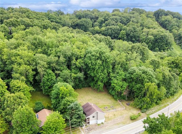 518 State Route 908 Ext, Tarentum, PA 15084