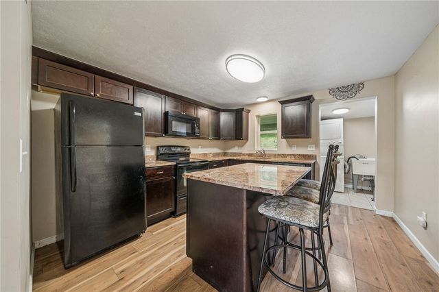 518 State Route 908 Ext, Tarentum, PA 15084