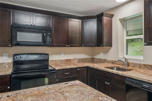 518 State Route 908 Ext, Tarentum, PA 15084