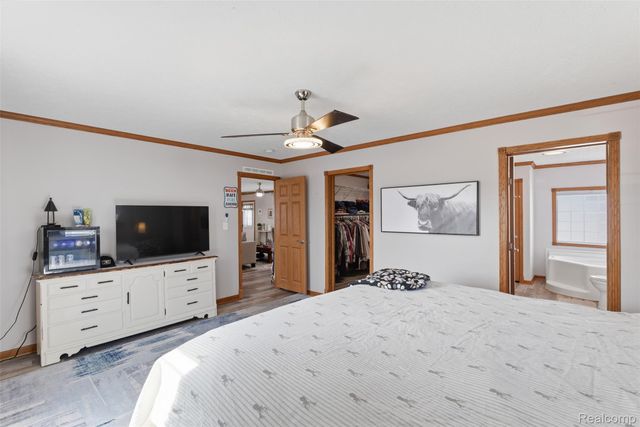 11050 Willowgreen Court, Green Oak Township, MI 48178