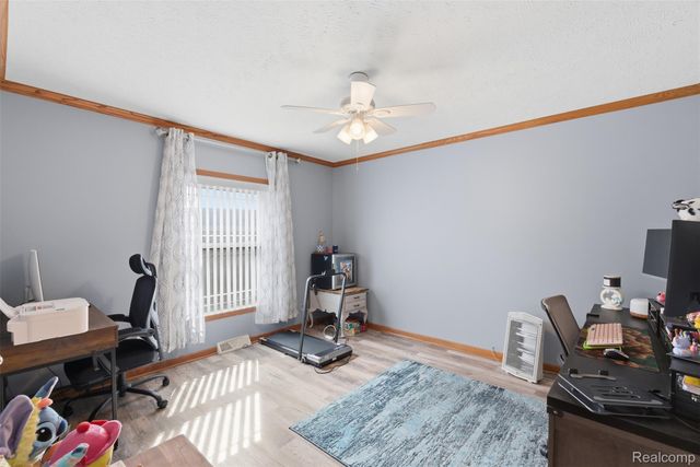 11050 Willowgreen Court, Green Oak Township, MI 48178