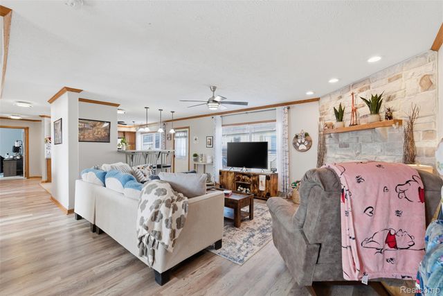 11050 Willowgreen Court, Green Oak Township, MI 48178