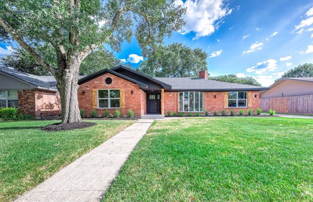 5507 Valkeith Drive, Houston, TX 77096