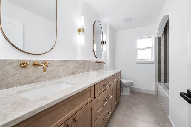 5507 Valkeith Drive, Houston, TX 77096