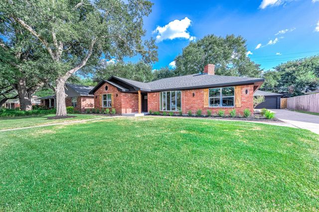 5507 Valkeith Drive, Houston, TX 77096