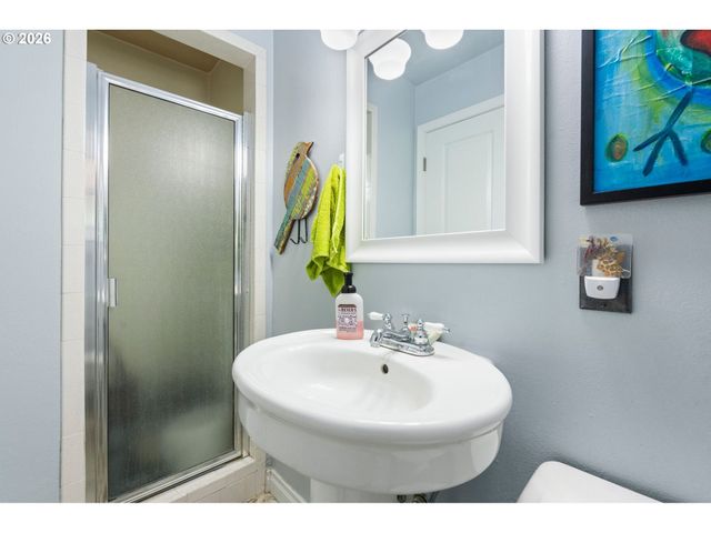 6221 MONTANA Ln, Vancouver, WA 98661