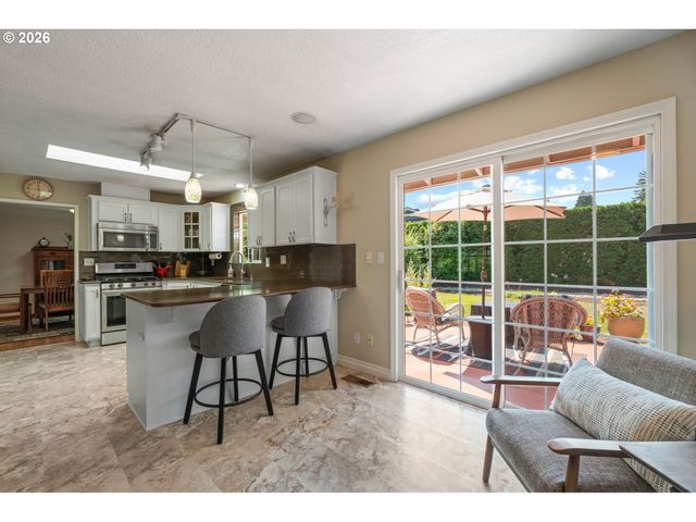 6221 MONTANA Ln, Vancouver, WA 98661