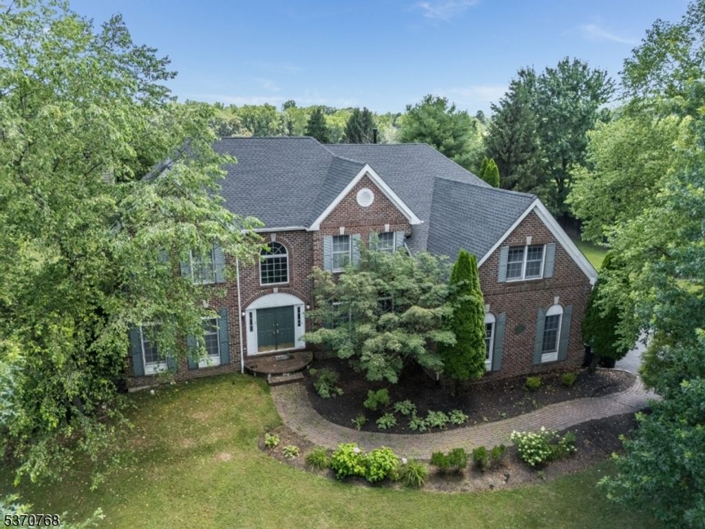 36 Wyckoff Dr, Union Twp., NJ 08867
