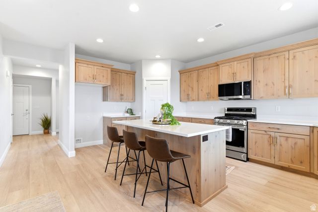 1635 W 3125 N, Pleasant View, UT 84414