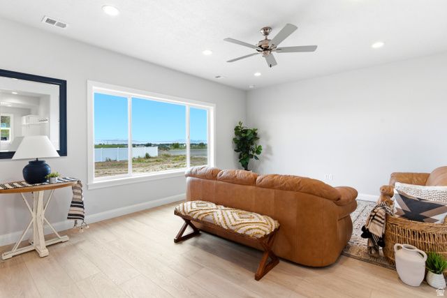 1635 W 3125 N, Pleasant View, UT 84414