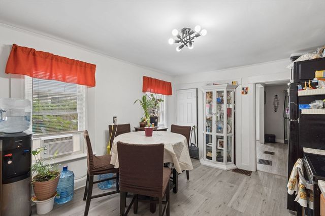 323 Rollstone St, Fitchburg, MA 01420