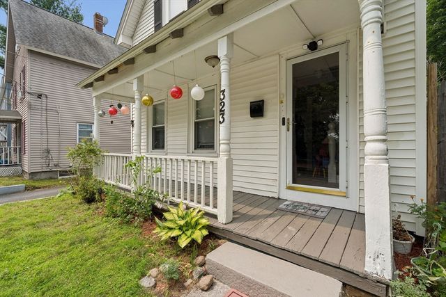 323 Rollstone St, Fitchburg, MA 01420