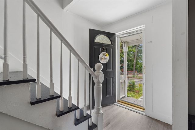 323 Rollstone St, Fitchburg, MA 01420