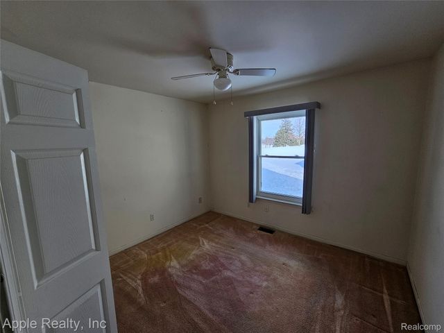 1179 Oaklawn Drive, Pontiac, MI 48341