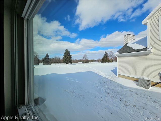 1179 Oaklawn Drive, Pontiac, MI 48341