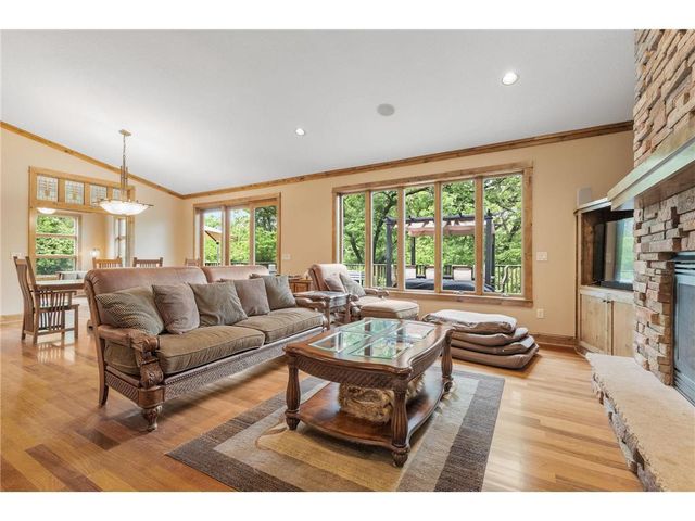 499 8th Street, Hudson, WI 54016