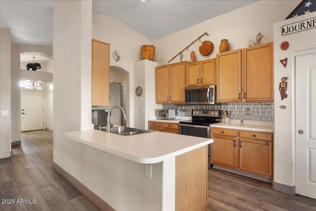 7940 E DARTMOUTH Street, Mesa, AZ 85207