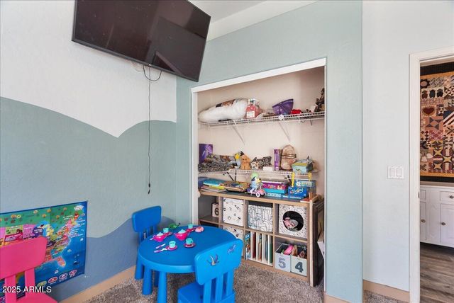 7940 E DARTMOUTH Street, Mesa, AZ 85207