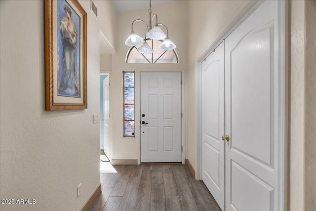 7940 E DARTMOUTH Street, Mesa, AZ 85207