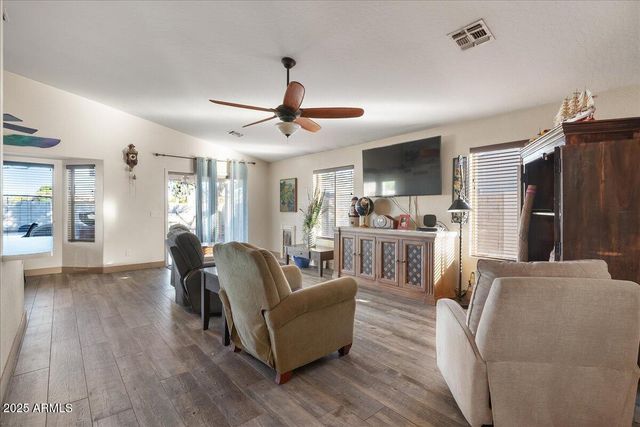 7940 E DARTMOUTH Street, Mesa, AZ 85207