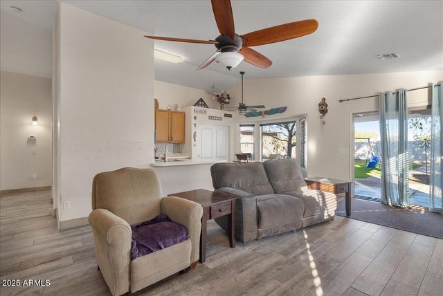 7940 E DARTMOUTH Street, Mesa, AZ 85207