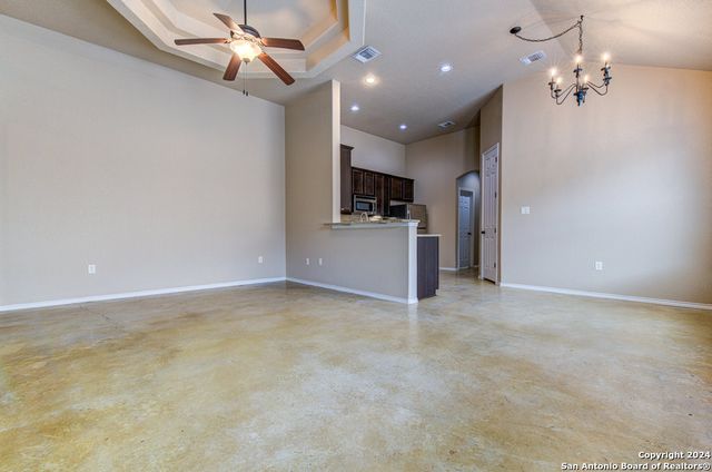 1042 CAROLYN CV, New Braunfels, TX 78130