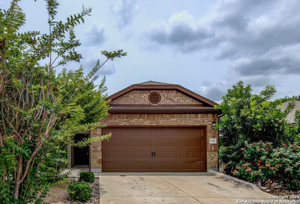 1042 CAROLYN CV, New Braunfels, TX 78130