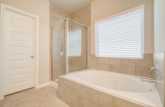 506 Hidden Brook Circle, Baytown, TX 77523