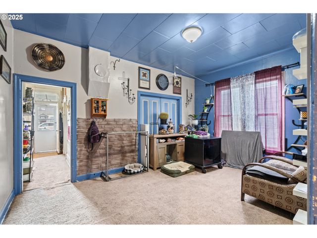 615 Sw 5TH St, Pendleton, OR 97801