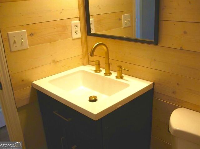 2225 Blue Ridge Lane, Conyers, GA 30012