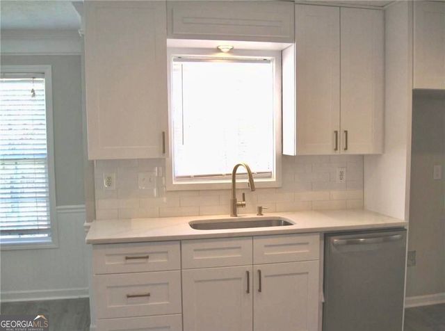 2225 Blue Ridge Lane, Conyers, GA 30012