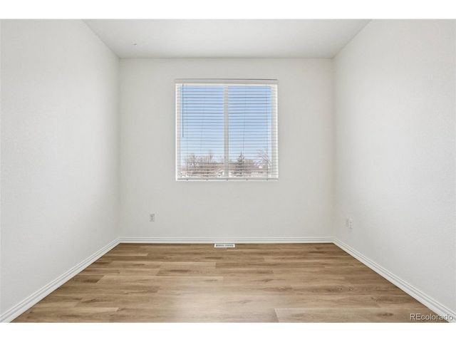 10805 Barclay Ct, Commerce City, CO 80640