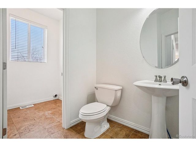 10805 Barclay Ct, Commerce City, CO 80640