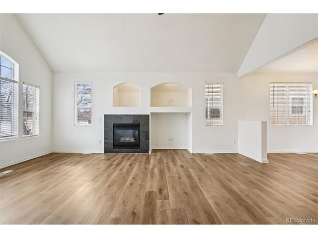 10805 Barclay Ct, Commerce City, CO 80640