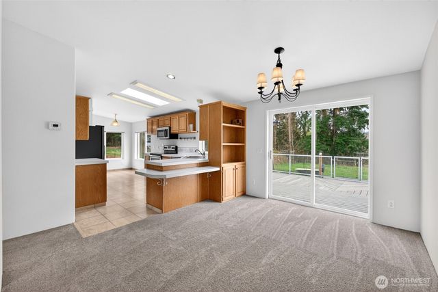 41419 94th Avenue E, Eatonville, WA 98328