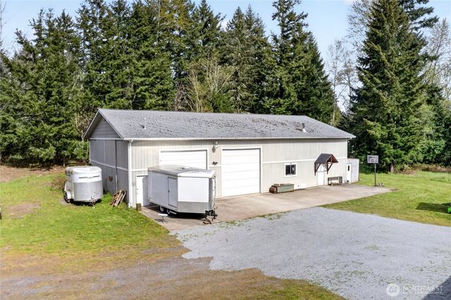 41419 94th Avenue E, Eatonville, WA 98328