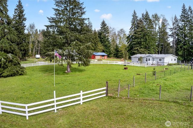 41419 94th Avenue E, Eatonville, WA 98328