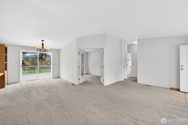 41419 94th Avenue E, Eatonville, WA 98328