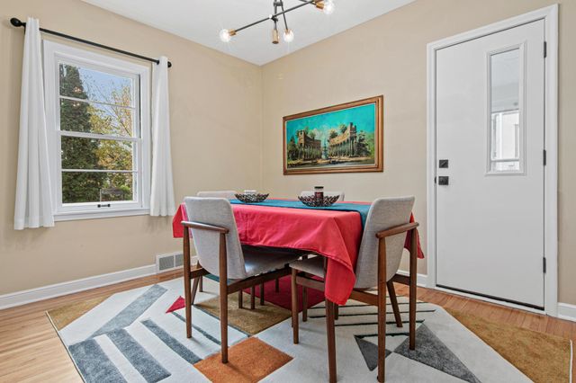 1224 Sargent Avenue, Saint Paul, MN 55105