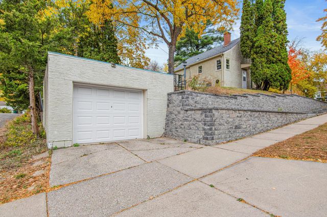 1224 Sargent Avenue, Saint Paul, MN 55105